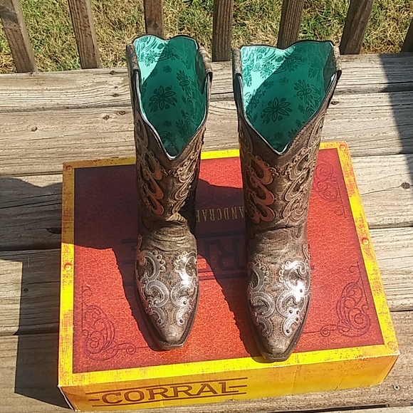 Corral Shoes - Corral Western ladies boots